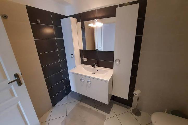 Entire apartment, Breathtaking view of Lake Serre-Ponçon in Chorges, Écrins National Park