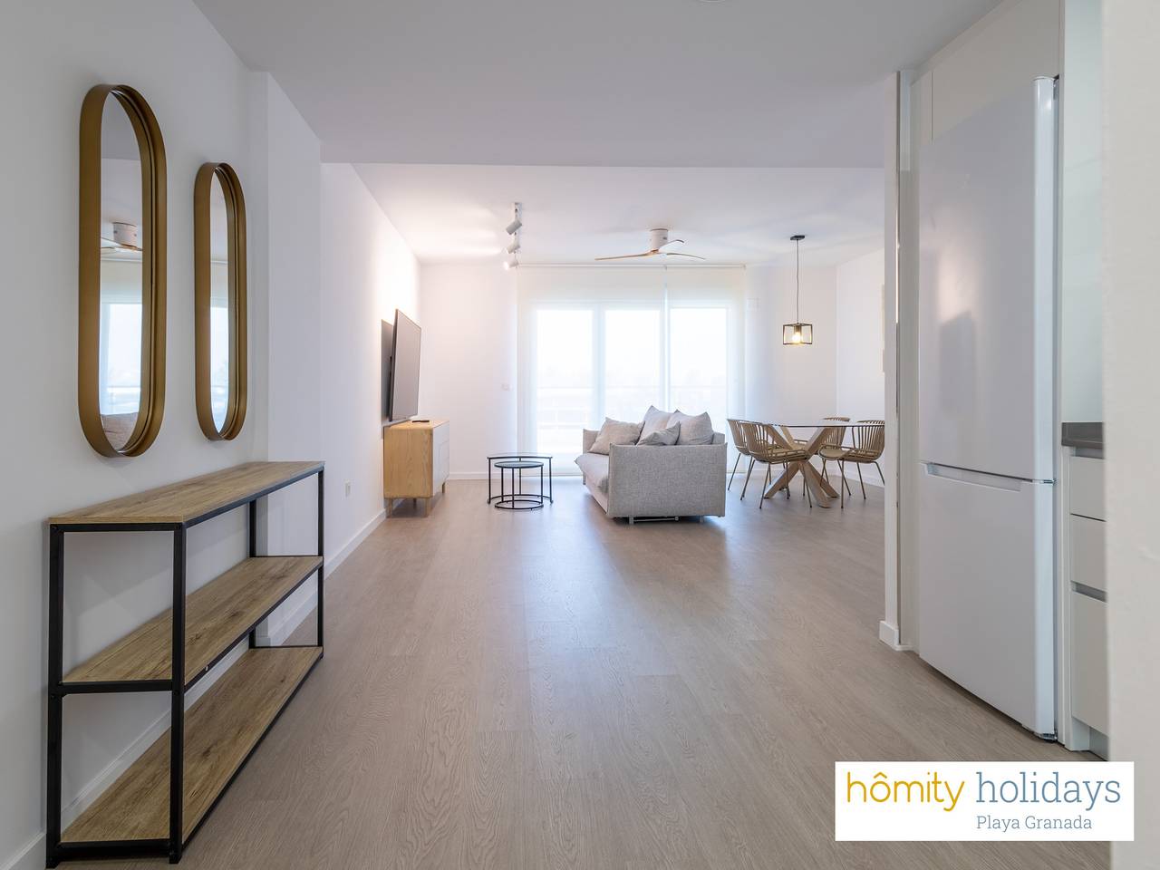 Apartamento entero, Apartamento de vacaciones para 7 personas con terraza in Playa Granada, Motril