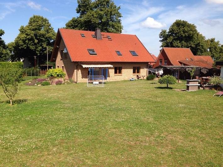 Ferienhaus für 6 Personen, mit Terrasse und Garten in Sternberger Seenlandschaft