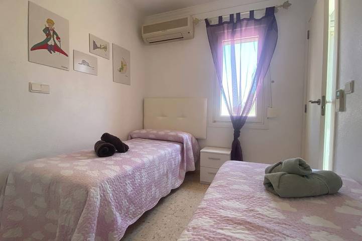 Chalet für 6 Personen, mit Garten in Oliva - 4