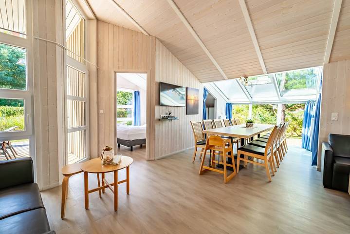 Ferienhaus für 12 Personen, mit Garten und Whirlpool sowie Sauna in Travemünde - 3