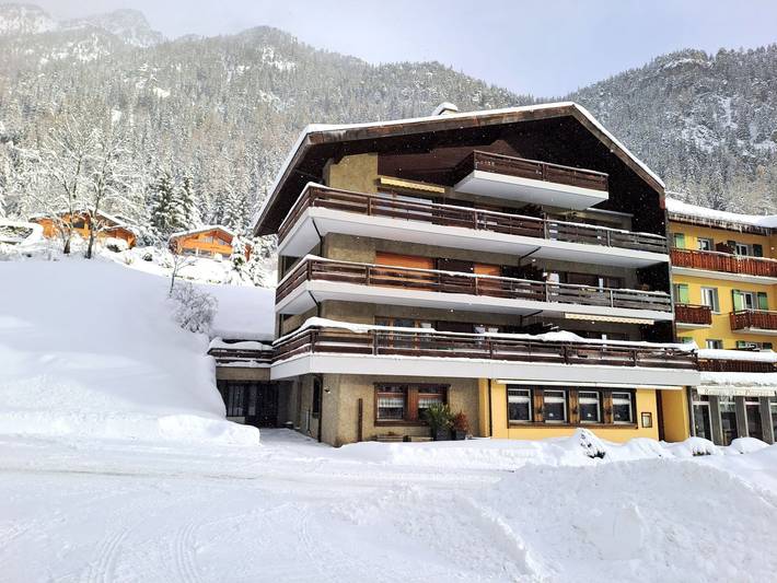 Gîte pour 5 personnes, avec vue sur le lac et terrasse, animaux acceptés dans Champex-Lac - 2