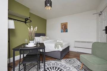 Apartment for 2 People in Huddersfield, West Yorkshire, Photo 4