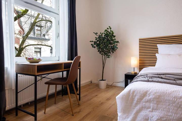 Ferienwohnung für 10 Personen, mit Garten und Ausblick, mit Haustier in Wuppertal - 2