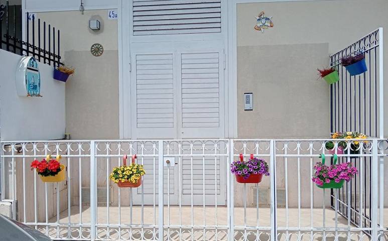 Ferienhaus für 6 Personen, mit Balkon und Ausblick in Catania - 2