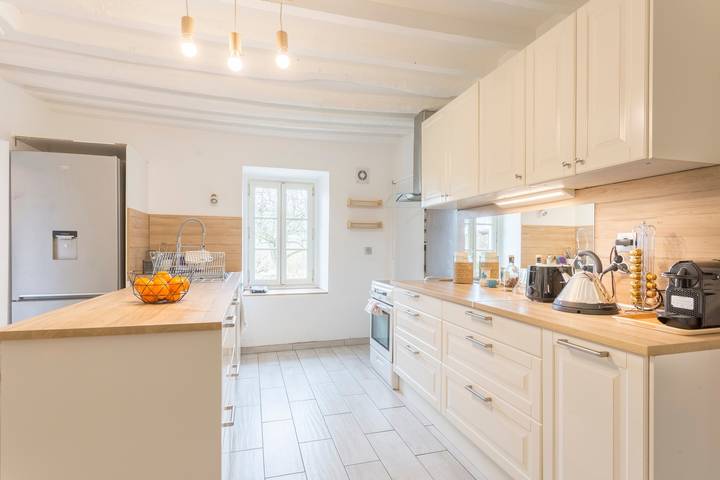 Location de vacances pour 12 personnes, avec jardin à Lavilletertre - 2