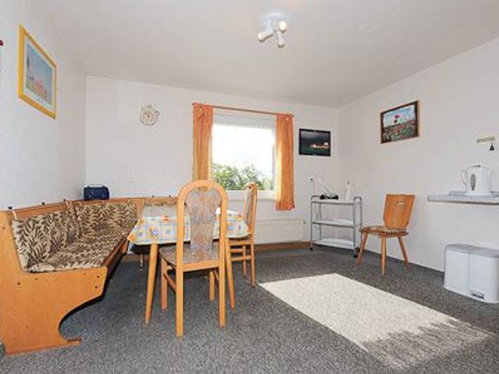 Bauernhof für 4 Personen, mit Terrasse und Garten, kinderfreundlich in Neuharlingersiel - 3