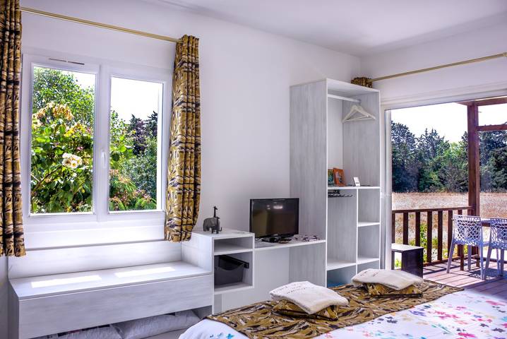 Chambre d’hôte pour 2 personnes, avec piscine et jardin dans l' Aude - 3