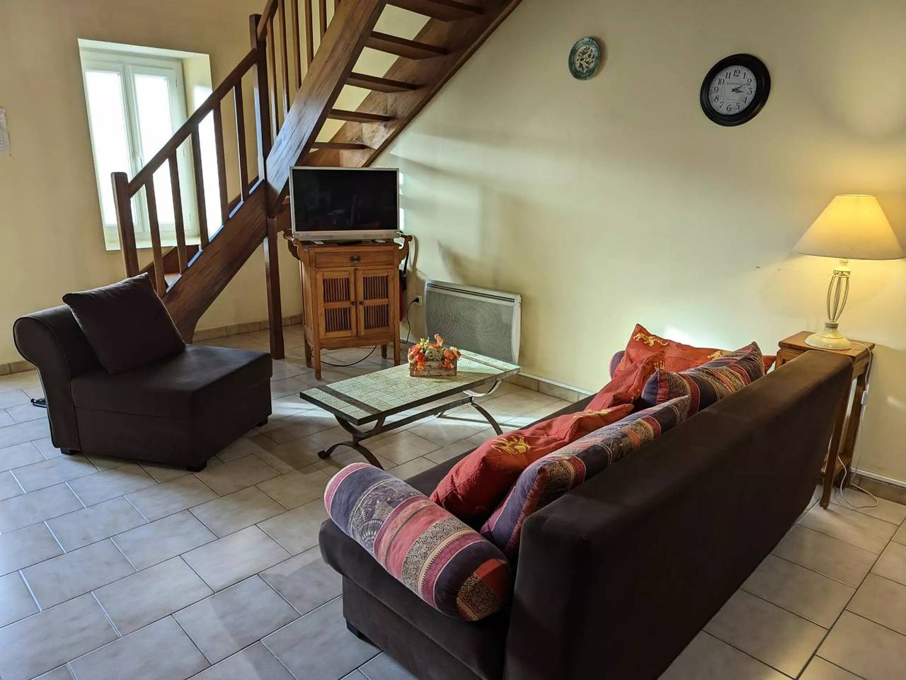 Casa 4 Personas in Salles-Lavalette, Charente