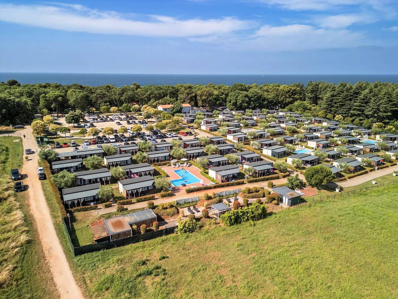 Mobil-home | Comfort | 2 Kam. | 4 pers. | Overdekt Terras | A/C | Tv in Mareda, Regio Umag