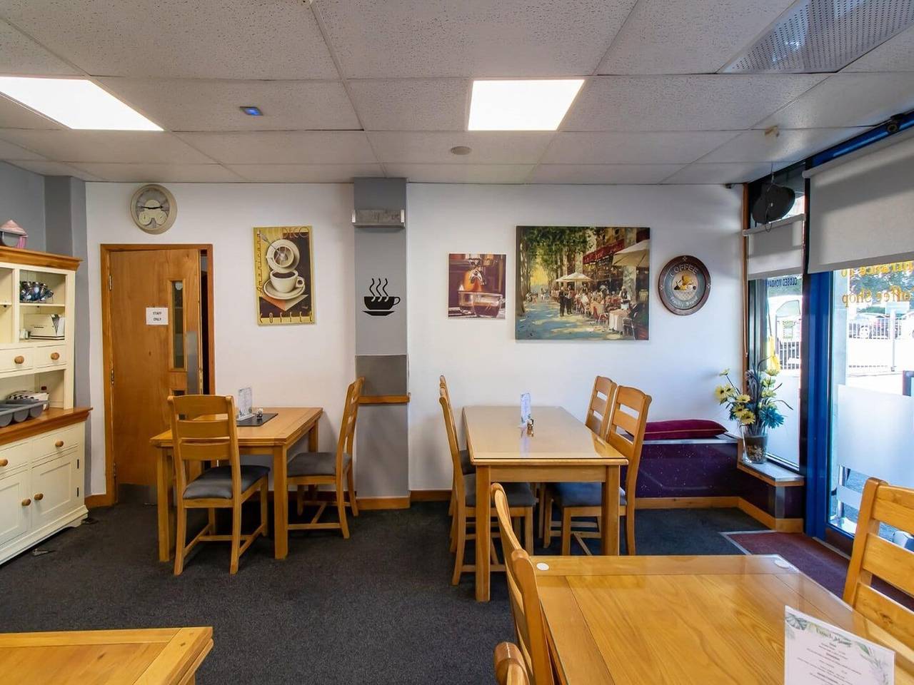 Entire apartment, Oyo Bentleys Hotel Standard Single Room - Shared in Newcastle upon Tyne, Tyne and Wear
