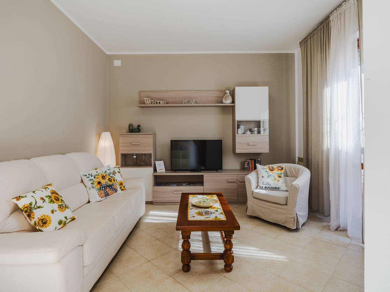 Ganze Wohnung, Sunflower piano terra in Viareggio, Italienische Riviera