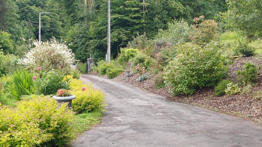 Location de vacances pour 8 personnes, avec jardin et vue, animaux acceptés à Bertrix - 3