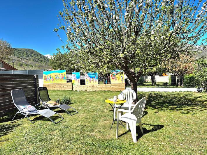 Location de vacances pour 2 personnes, avec jardin dans Banat