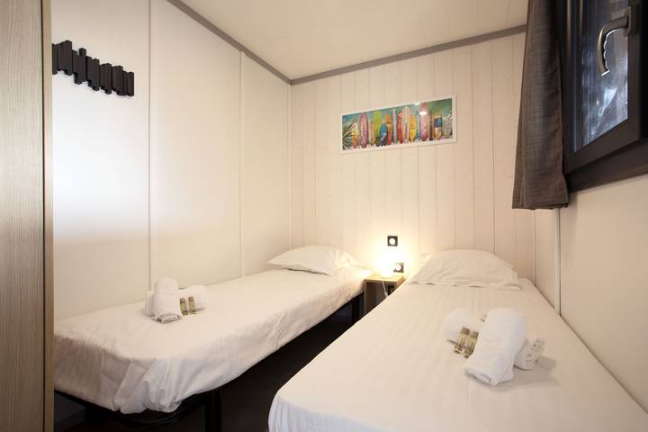 Gîte pour 7 personnes, avec piscine à Saubrigues - 4