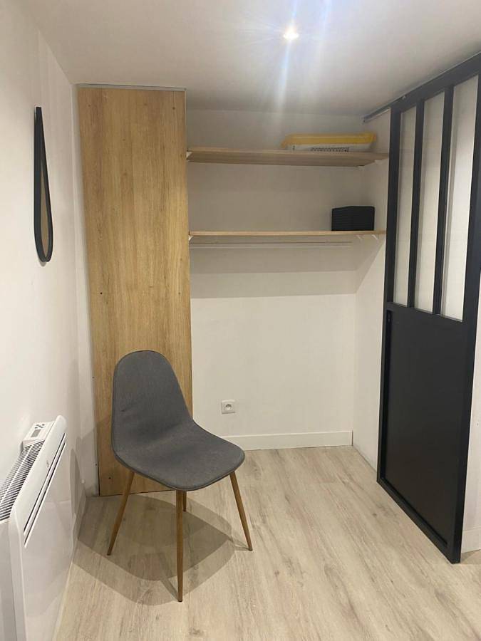 Appartement entier, One-Bedroom Apartment in Marvejols, Région de Mende