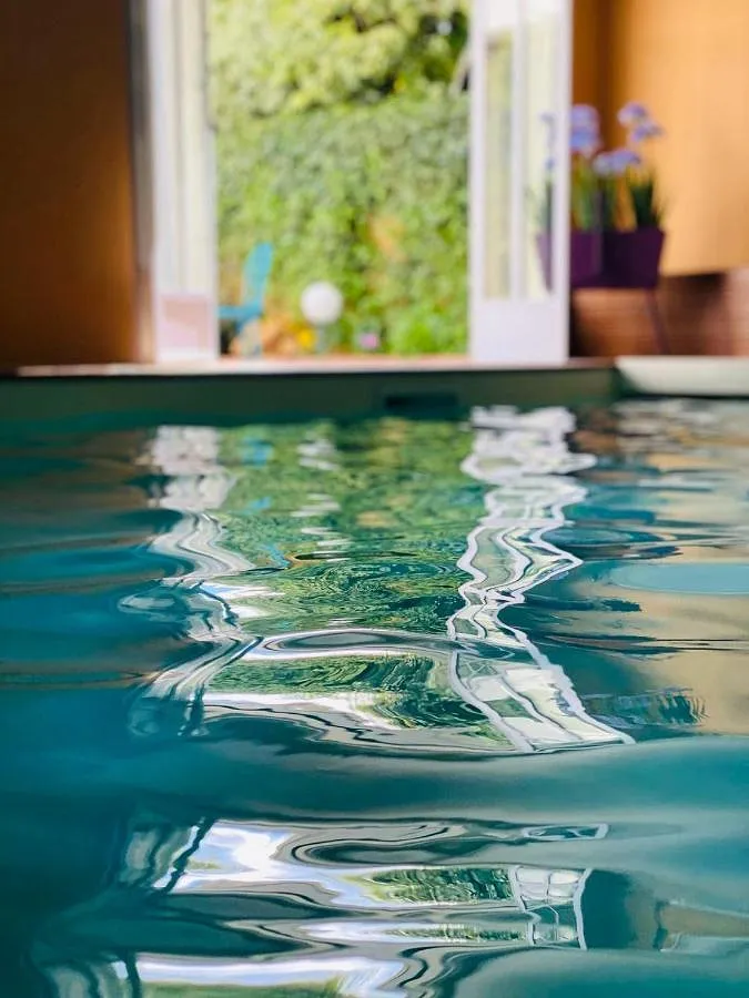 Alojamiento y desayuno para 2 personas, con jardín además de piscina y vistas - 1
