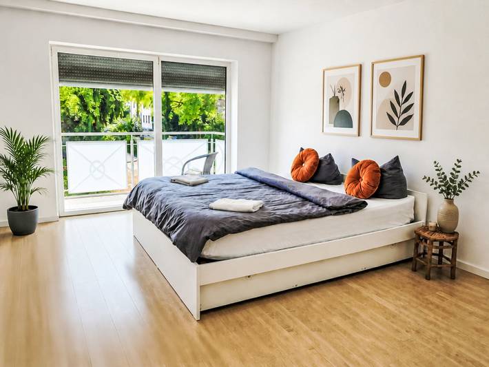 Ganze Wohnung, 1Og "R" Helle 80m² 3-Zimmer Wohnung näh in Freilassing, Rupertiwinkel