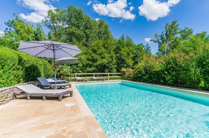 Location de vacances pour 6 personnes à Vézac