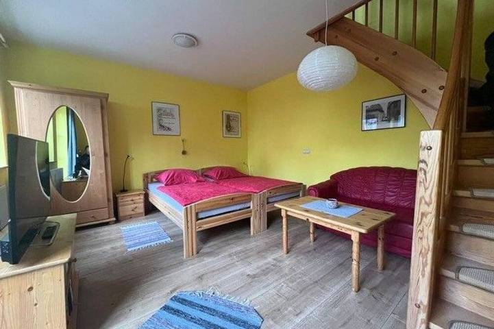 Ganze Wohnung, Ferienwohnung Am Breitstrom - Fewo 2 mit Wassersteg in Krämerbrücke, Erfurt