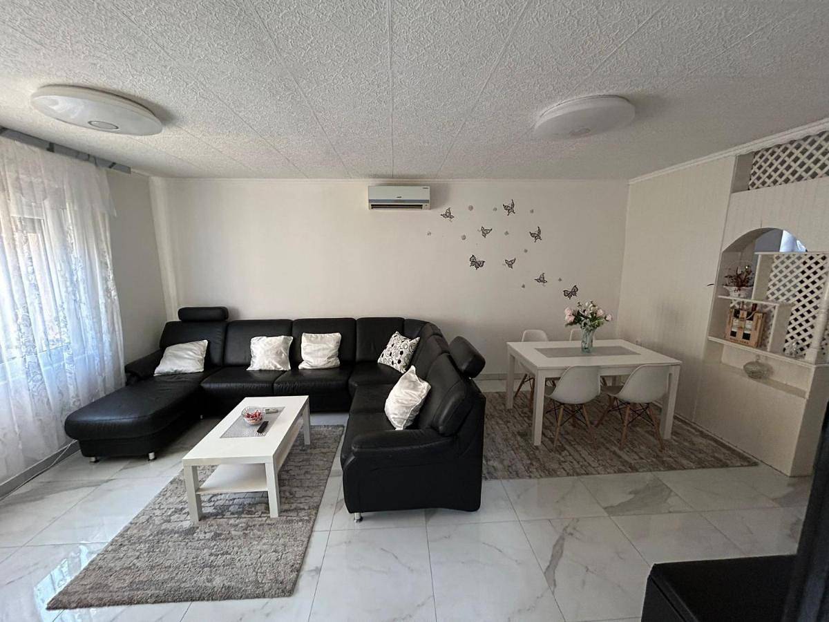 Appartement entier, Two-Bedroom Apartment in Шабац, Mačva (district)