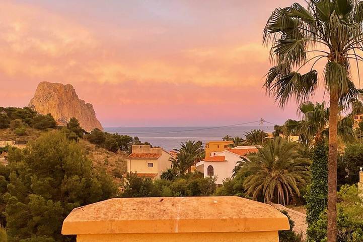 Chalet für 8 Personen, mit Whirlpool und Garten in Calpe