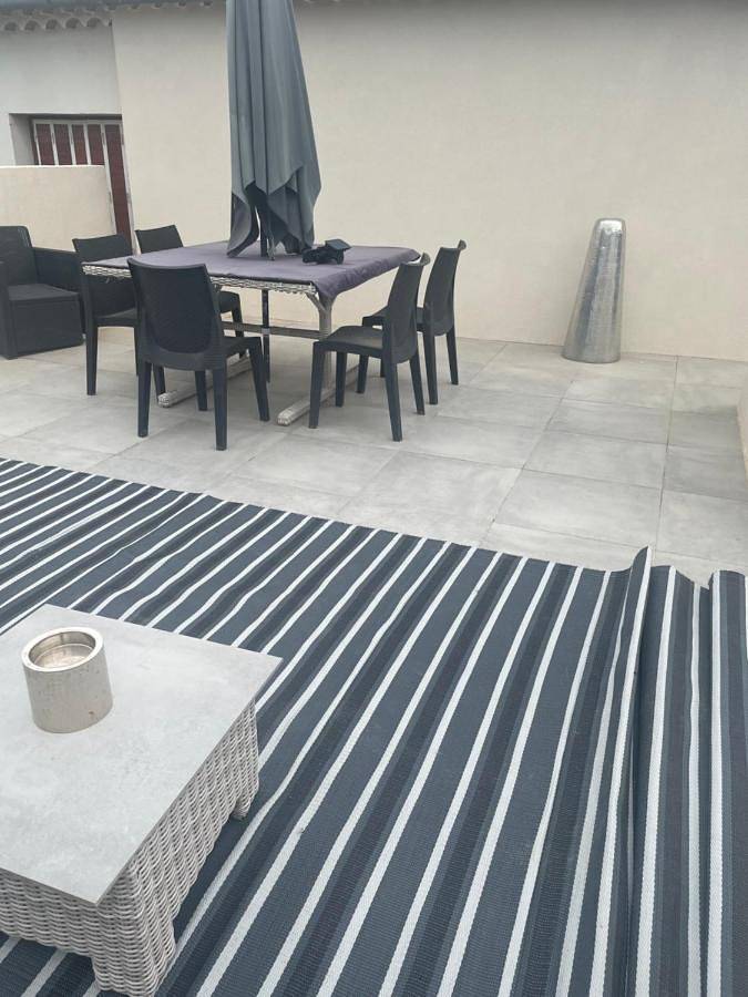 Gîte pour 6 personnes, avec jardin ainsi que terrasse et vue à Bagnols-sur-Cèze - 4