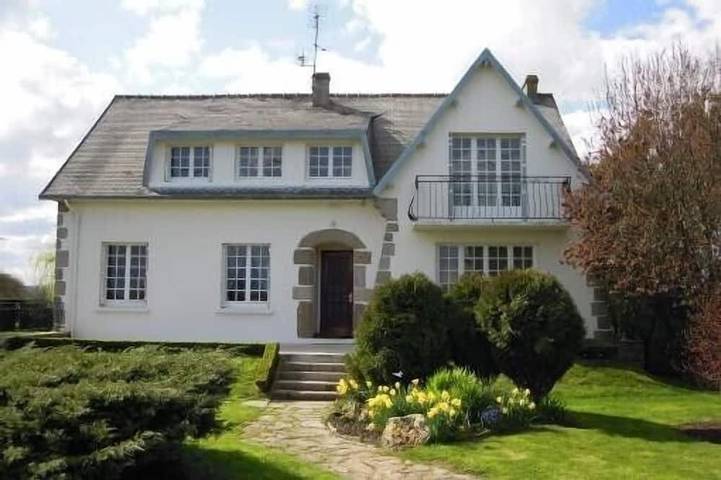 Location de vacances pour 5 personnes, avec Balcon et Jardin à Saint-Vaast-la-Hougue