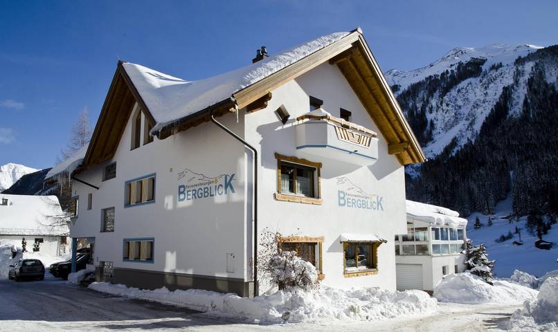Ferienwohnung für 3 Personen, mit Balkon und Ausblick in Ischgl