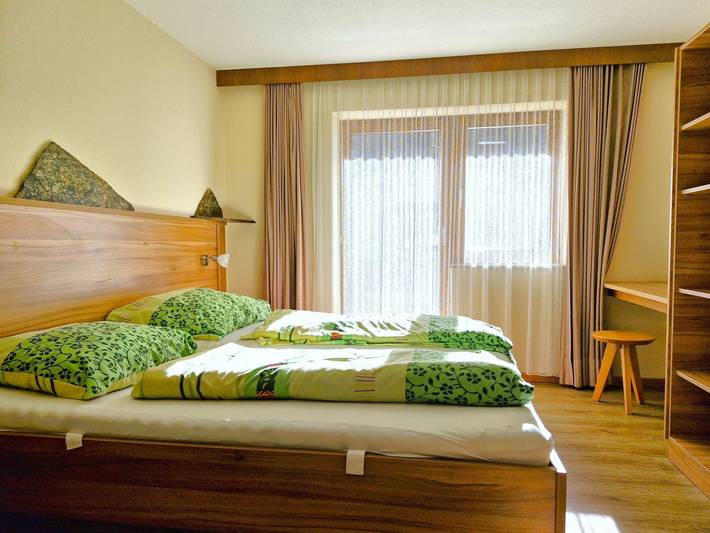 Ferienhaus für 27 Personen, mit Balkon und Terrasse sowie Garten in Längenfeld - 4