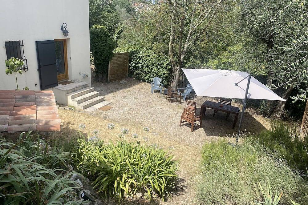 Appartement entier, Sous l’olivier 2 in Roquefort-les-Pins, Côte méditerranéenne (France)