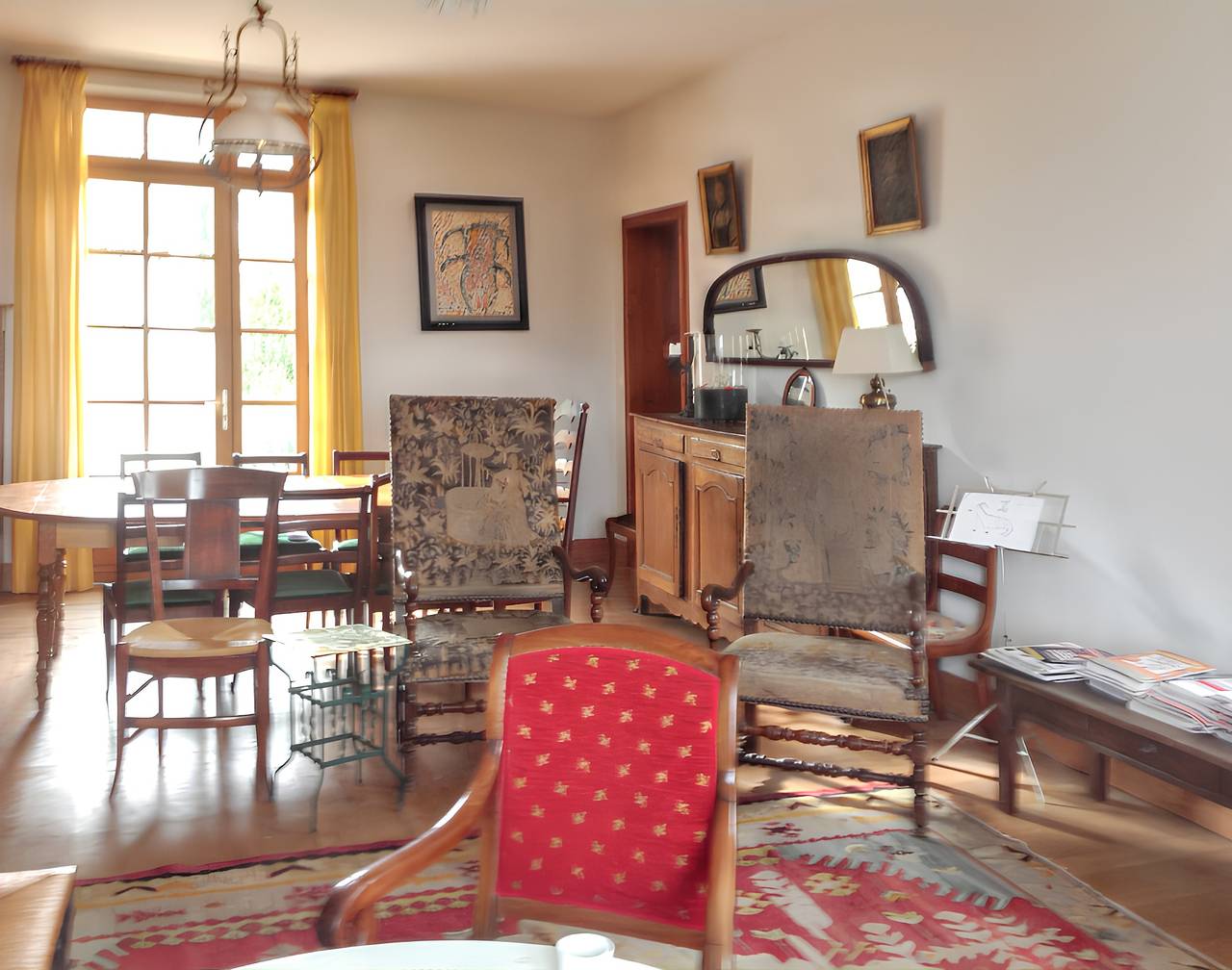 Geräumige Villa in Villeneuve-sur-Lot mit privatem Pool in Villeneuve-sur-Lot, Villeneuve-sur-Lot und Umgebung