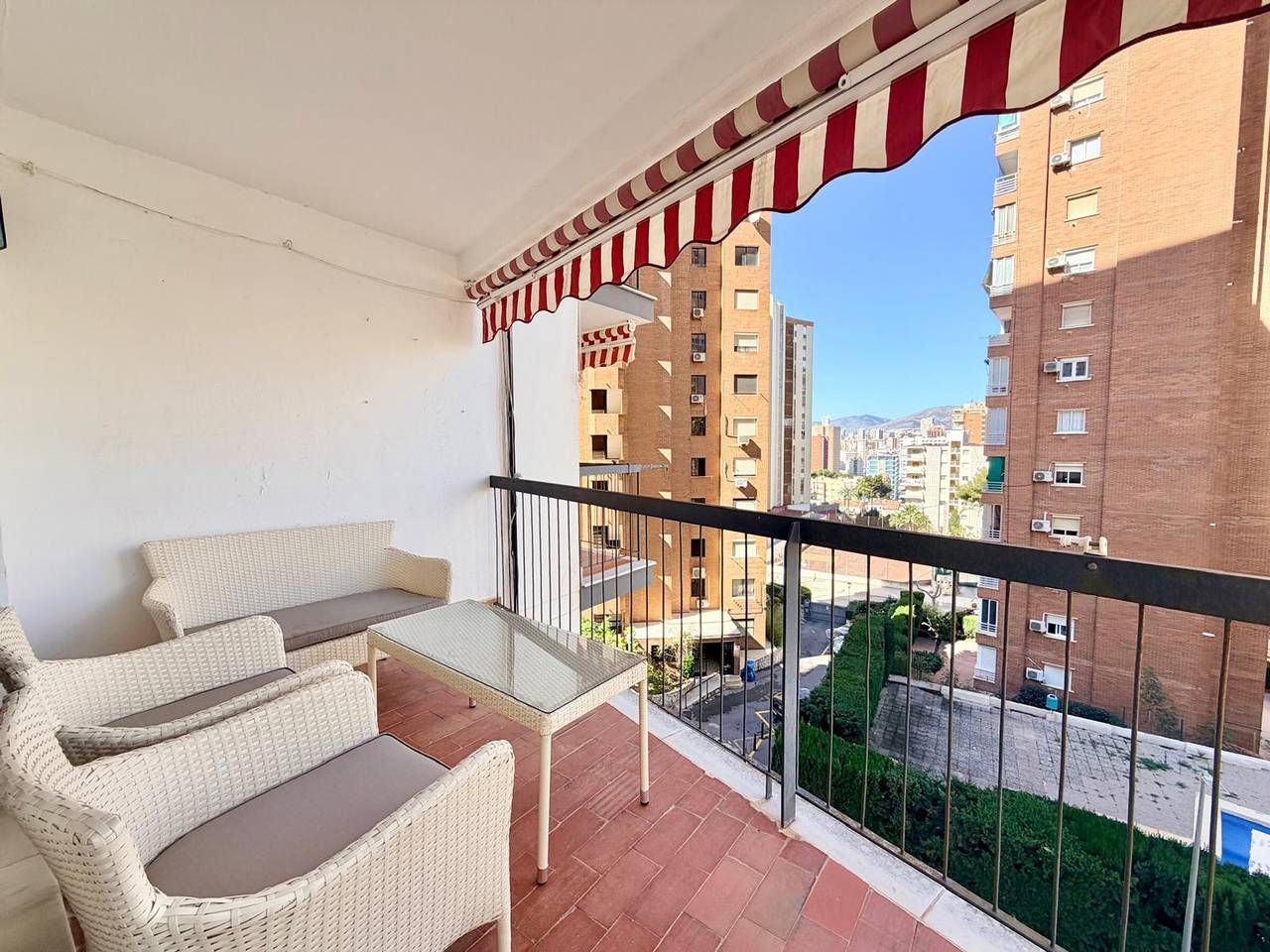Entire apartment, Comfortable apartment in urban area - 5 guests in Benidorm, Costa Blanca
