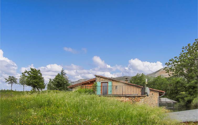 Ferienhaus für 4 Personen, mit Terrasse und Garten, mit Haustier am Vercors - 2