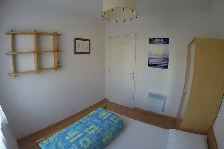 Gîte pour 4 personnes, avec terrasse et jardin dans Plage Kermor - 4