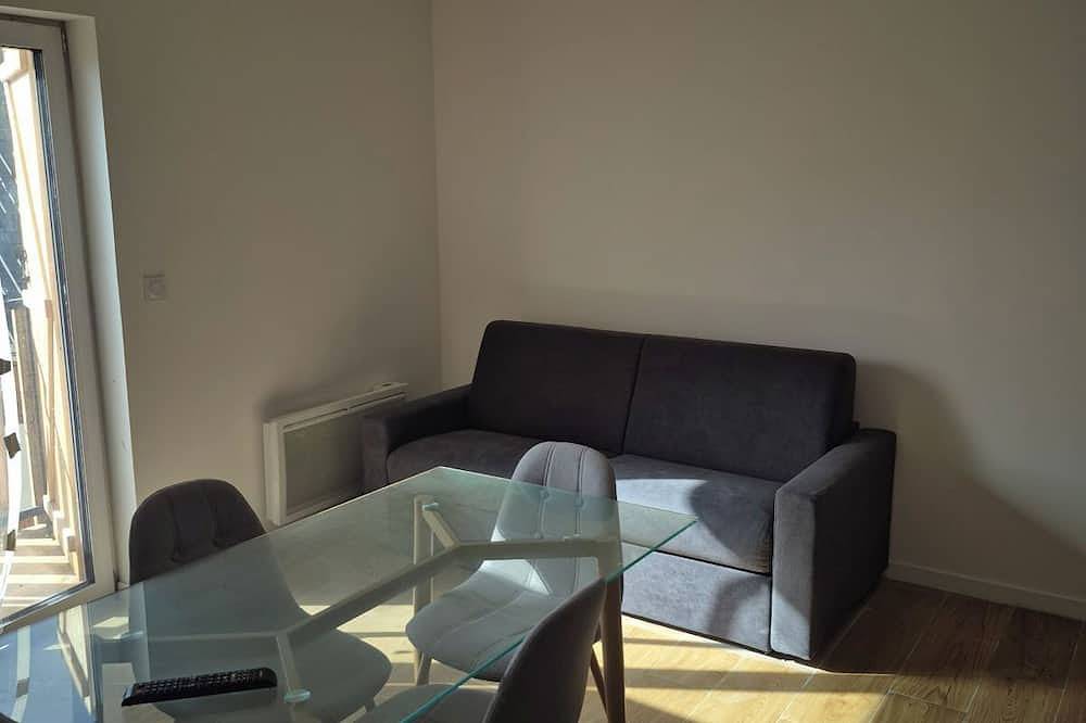 Apartamento entero, New 5/6 pers apartment in the heart of Beuil - Beuil/Valberg ski area in Beuil, Nizza Region