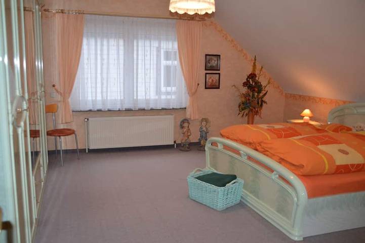 Ferienhaus Linde am Bleßberg in Sachsenbrunn, Hildburghausen und Umgebung