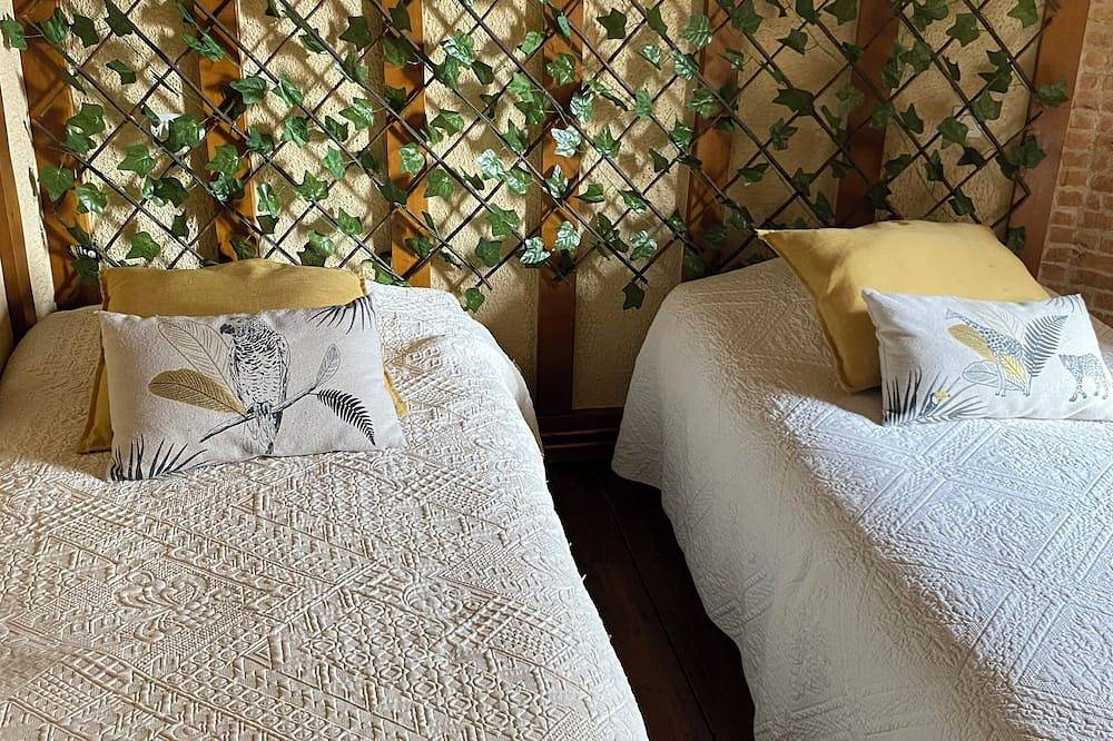 Spa privatif jacuzzi et sauna, maison de ville in Yerville, Région de Dieppe