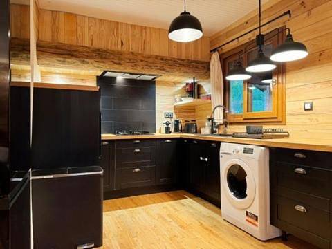 Three-Bedroom Chalet in Dourbies, Parc national des Cévennes