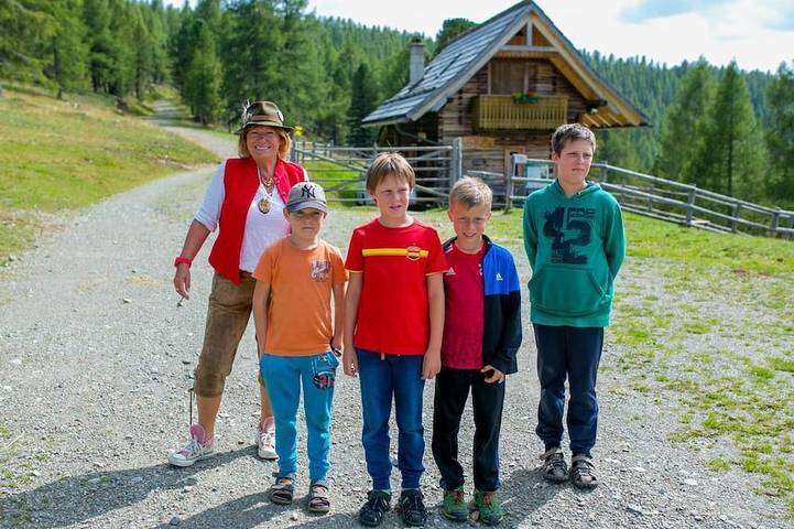 Cottage for 7 people, with terrace and garden as well as sauna in Austria