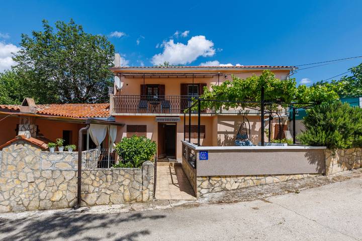 Strandhaus für 6 Personen, mit Pool und Terrasse in Istrien - 2