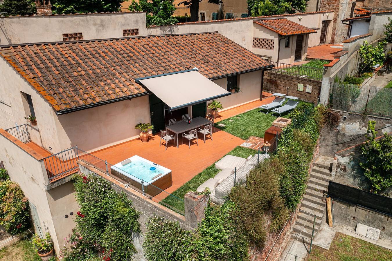 Ferienhaus 'Casa Conte Martini' mit Gemeinschaftspool, Wlan und Klimaanlage in Palaia, Pisa Provinz