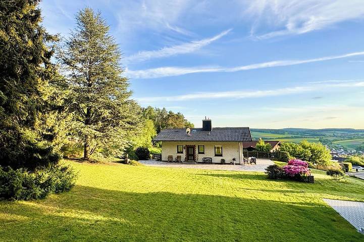 Ferienhaus für 7 Personen, mit Garten und Sauna - 1
