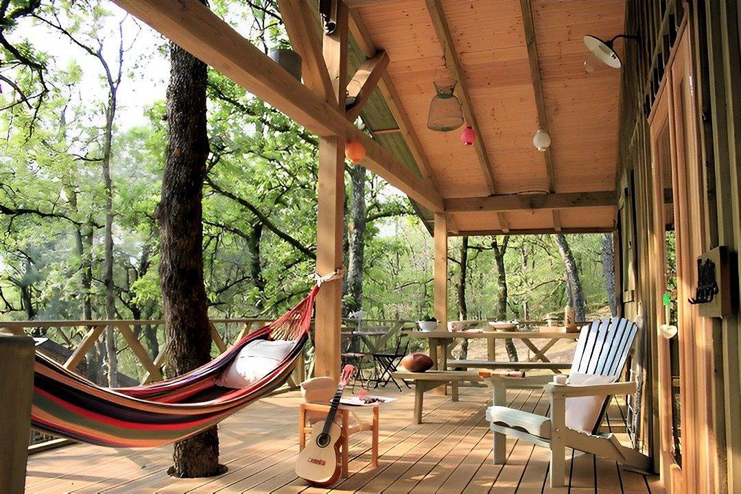 Villages Vacances Château de Termes - Cabane in Saint-Denis-lès-Martel, Lot