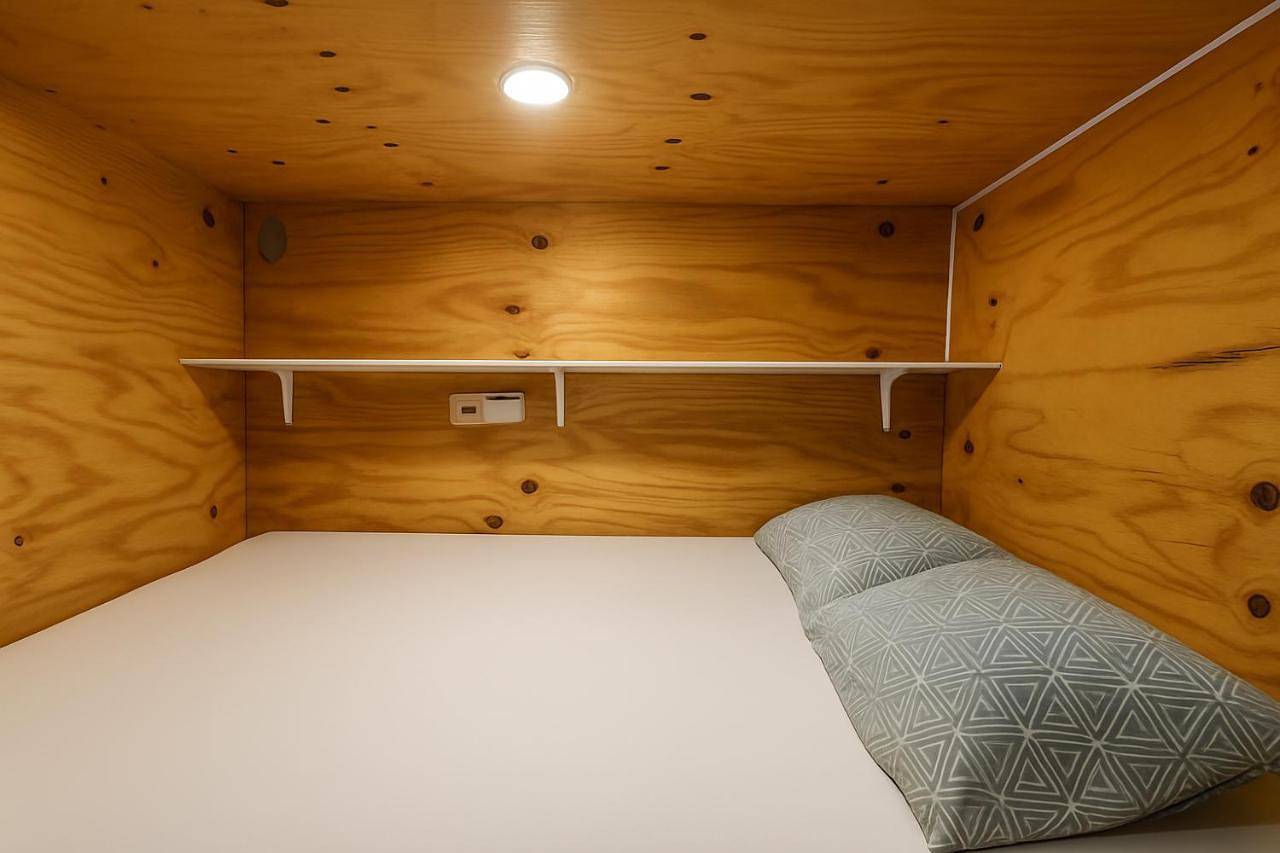 Single Room with Shared Bathroom in Moncloa-Aravaca, Madrid