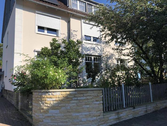 Ferienwohnung für 4 Personen, mit Balkon und Terrasse sowie Garten und Ausblick