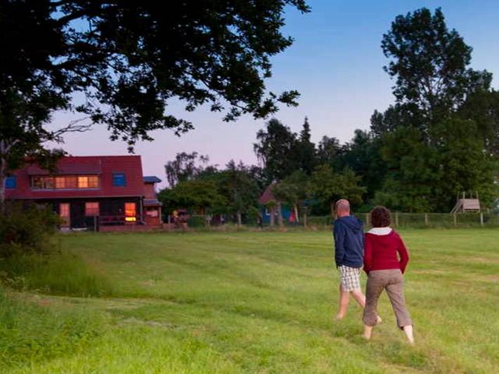 Ferienhaus für 4 Personen, mit Ausblick und Garten sowie Terrasse und Sauna in Saal - 2