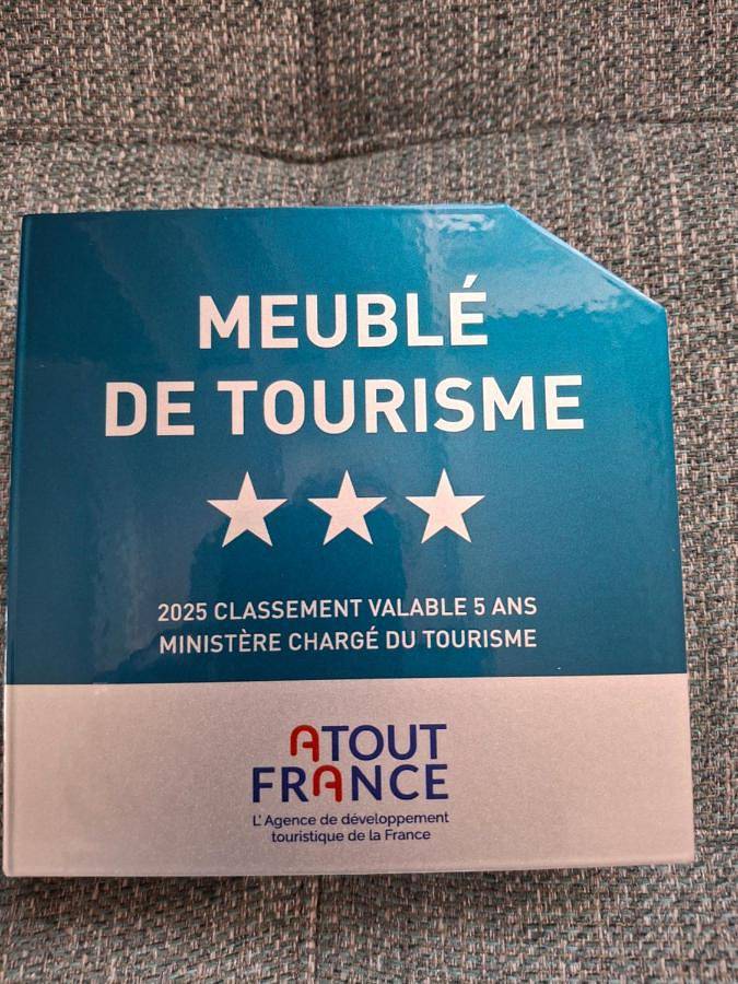 Location de vacances pour 6 personnes, avec terrasse à Monfréville - 2