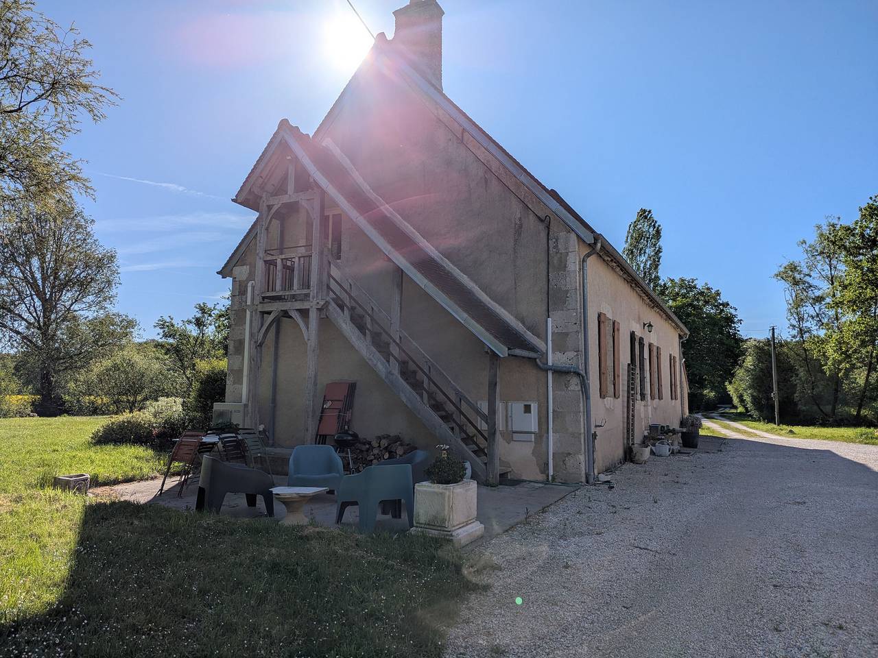 Gîte en forêt avec jardin, terrasse et parking près de la Loire in Saint-Firmin-sur-Loire, Région de Montargis