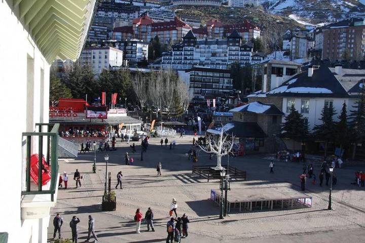 Apartamento de vacaciones para 7 personas, con vistas y balcón - 1